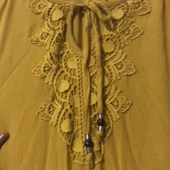 Knee long mustard yellow dress 1 soft layer inside - Picture 2 of 4